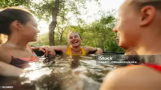 桑拿初体验：解锁身体与心灵的极致放松指南 海报